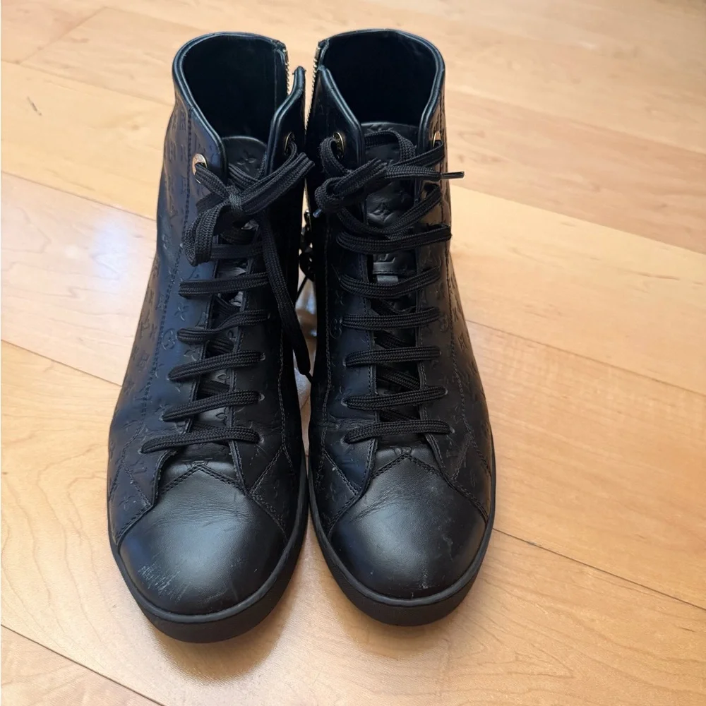 Louis Vuitton Monogram Black Leather Sneakers - Picture 2 of 7